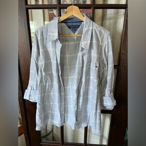 Tommy Hilfiger shirt size L